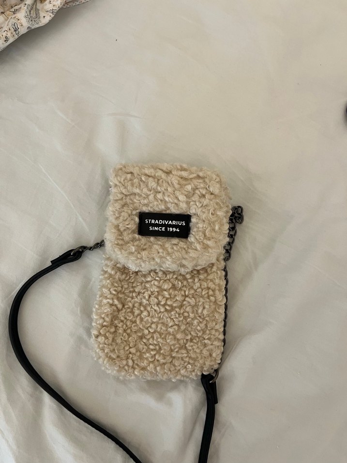 Stradivarius Kadın Bej Peluş Çanta - Görsel 2