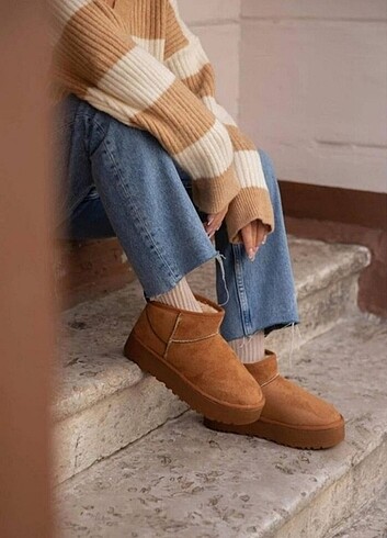 Ugg Ugg platform bot