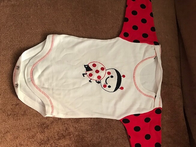 Diğer Kız bebek kıyafeti