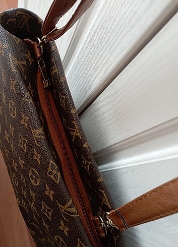Beden Louis Vuitton çanta