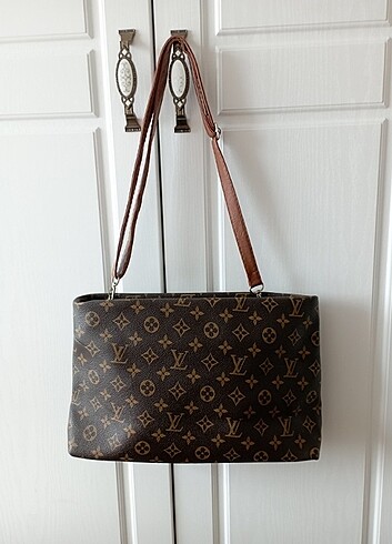 Louis Vuitton çanta