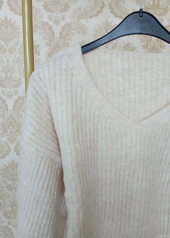 V Yaka Beyaz Örgü Salaş Kazak - Görsel 12