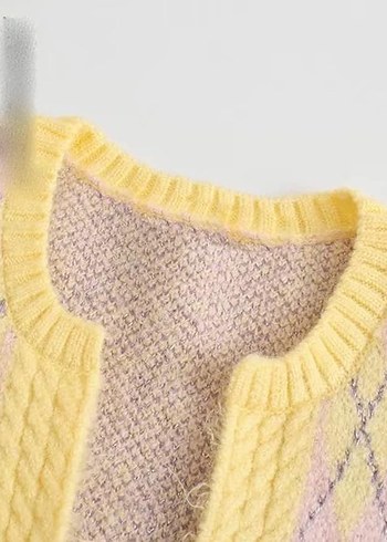 Sarı Nakışlı Hırka - Görsel 4