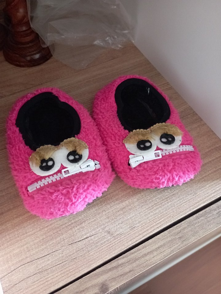 Pembe Patik - Görsel 2