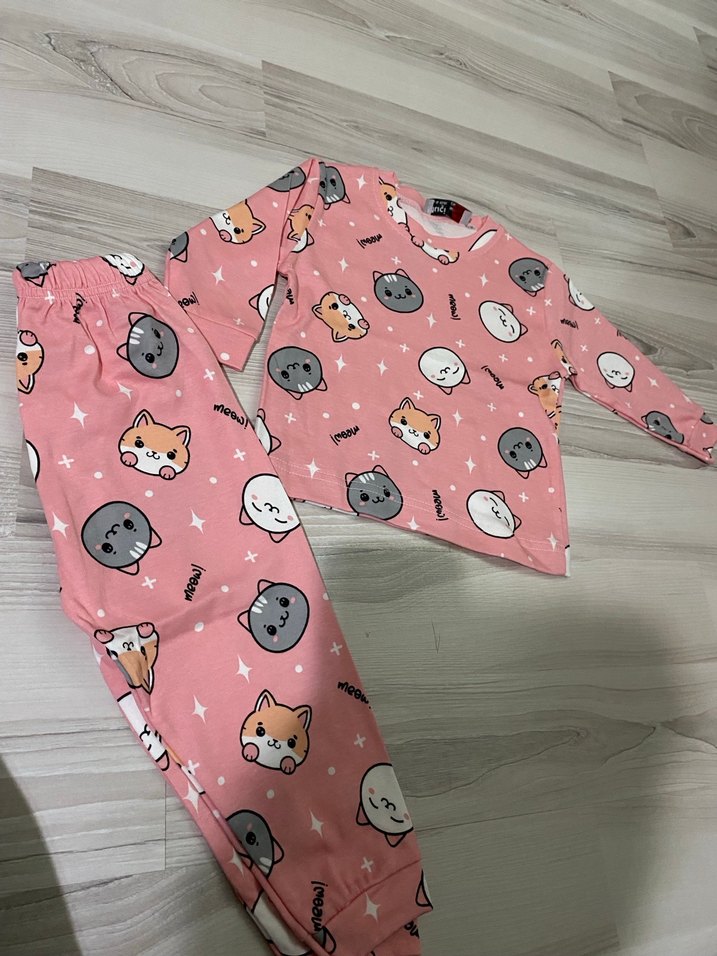 Pembe Baskılı Çocuk  Pijama Takımı - Görsel 2