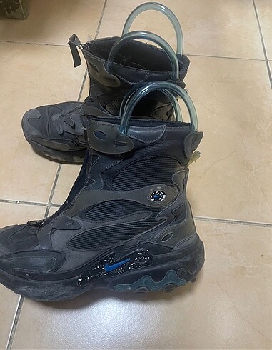 42 Beden gri Renk Nike undercover x beact boot