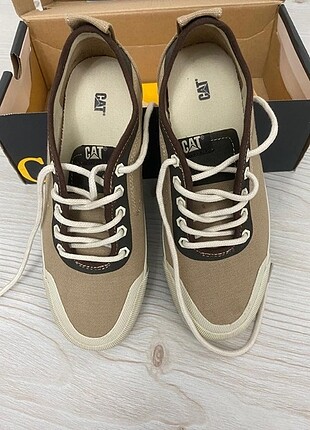 Cat sneakers 38 Numara