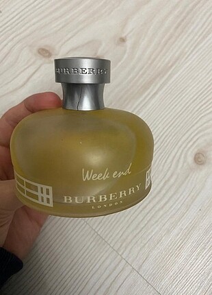 Burberry weekend Parfüm