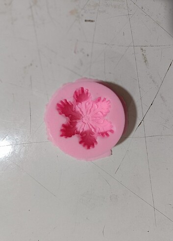 Silikon mum kalıpları 