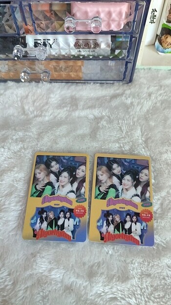  Pvc kaplama 2'li itzy lomo card seti