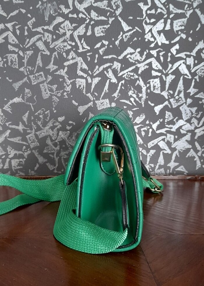 Kapitone Çanta Suni deri - Görsel 2