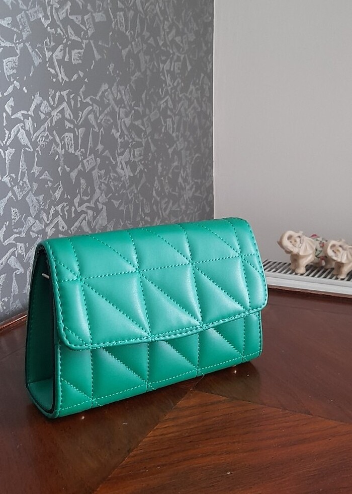 Kapitone Çanta Suni deri - Görsel 4