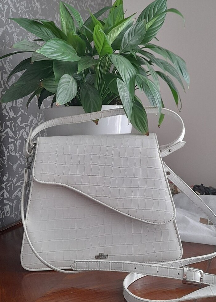 ELLE marka beyaz Çanta suni deri - Görsel 2