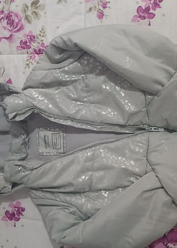 Kız Çocuk Gri Kürklü Kapüşonlu Mont - Görsel 2