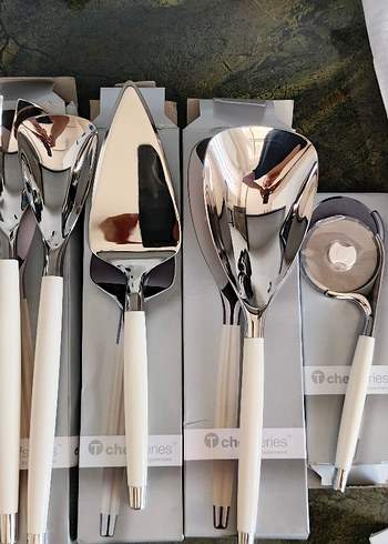 Tupperware Tupperwere Beyaz ve Gri Mutfak Gereçleri Seti
