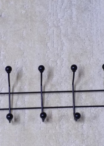 Siyah Metal Duvar Askısı - Görsel 2