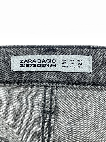 42 Beden gri Renk Zara Jean / Kot %70 İndirimli.