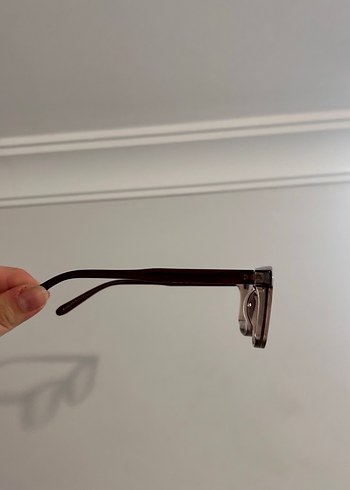 Şeffaf Kahverengi Minimalist Kadın Gözlüğü - Görsel 2