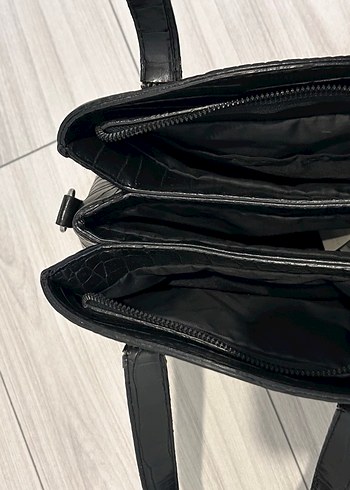 Siyah çanta - Görsel 5