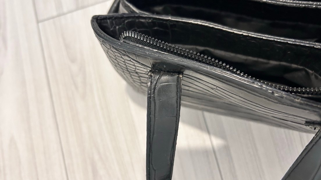 Siyah çanta - Görsel 4