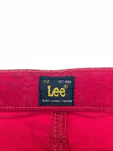 28 Beden kırmızı Renk Lee Cooper Kumaş Pantolon %70 İndirimli.