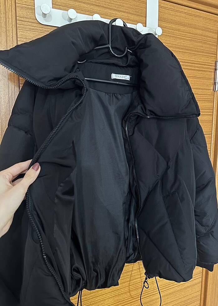 S Beden Siyah Şişme Mont - Görsel 4