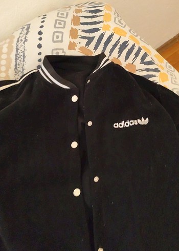 Adidas Siyah Baskılı Kadın Ceket - Görsel 3