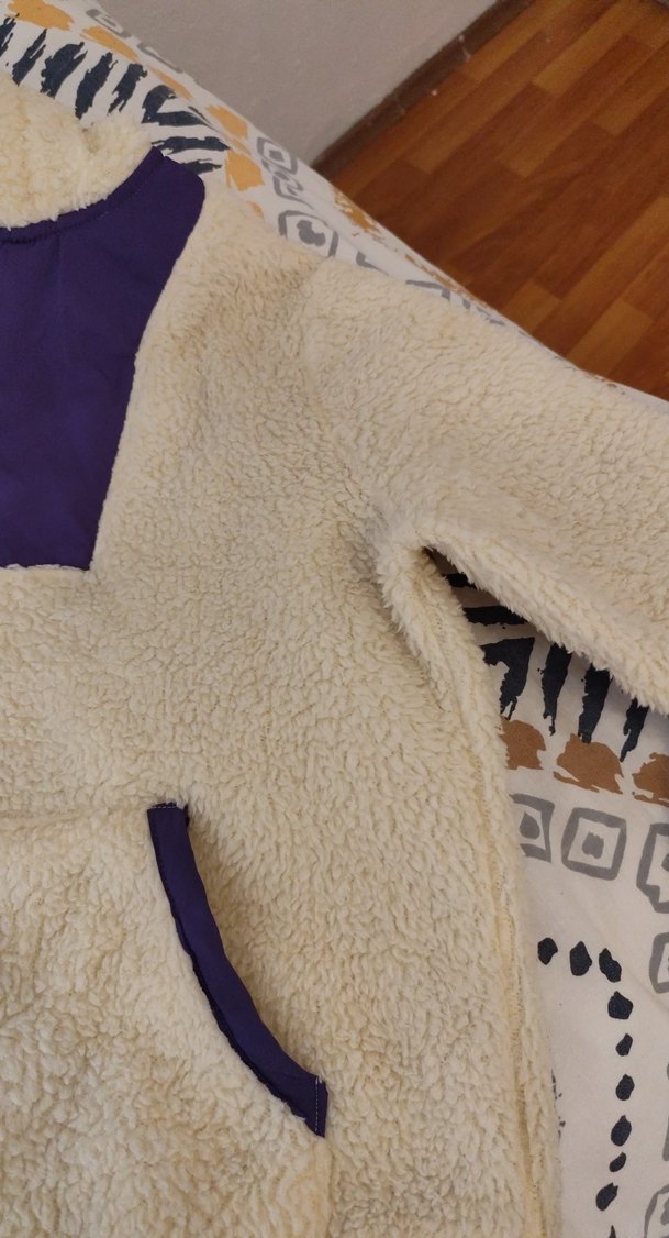 Mor Detaylı Uzun Kollu Kadın Polar Ceket - Görsel 3