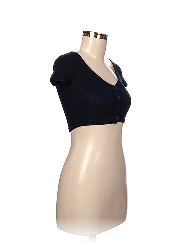 Pull and Bear Pull and Bear Bluz %70 İndirimli.