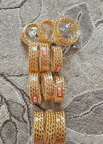Diğer Çocuk burma bilezik tanesi 20 tl sıfır