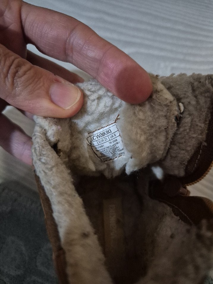 Kürklü Kahverengi Süet Erkek Çocuk Botu - Görsel 4