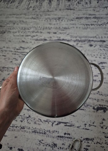 İki Kulplu Beyaz Gri Metal Tencere - Görsel 5