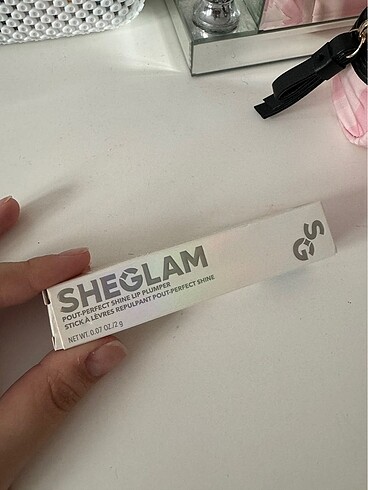 Sheglam Lip plumper ruj