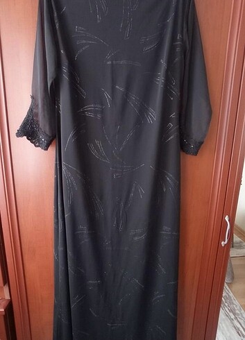 Kayık yaka şifon kol abiye