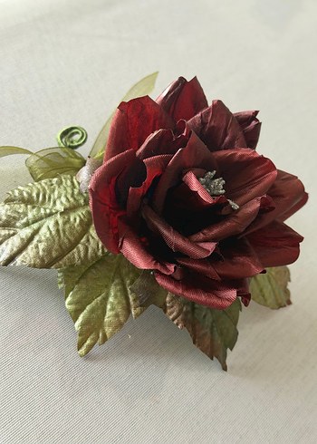 Bordo Vintage Çiçekli Fırfırlı Broş - Görsel 2