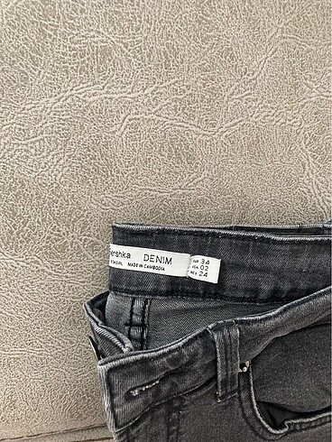Bershka Jean pantolon
