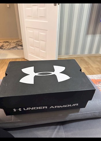 Erkek Beyaz Under Armour Koşu ve Antrenman Ayakkabısı - Görsel 2