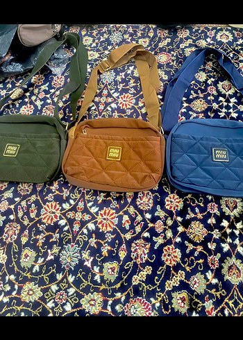 Miu Miu Kadın Çok Renkli Kemerli Çanta
