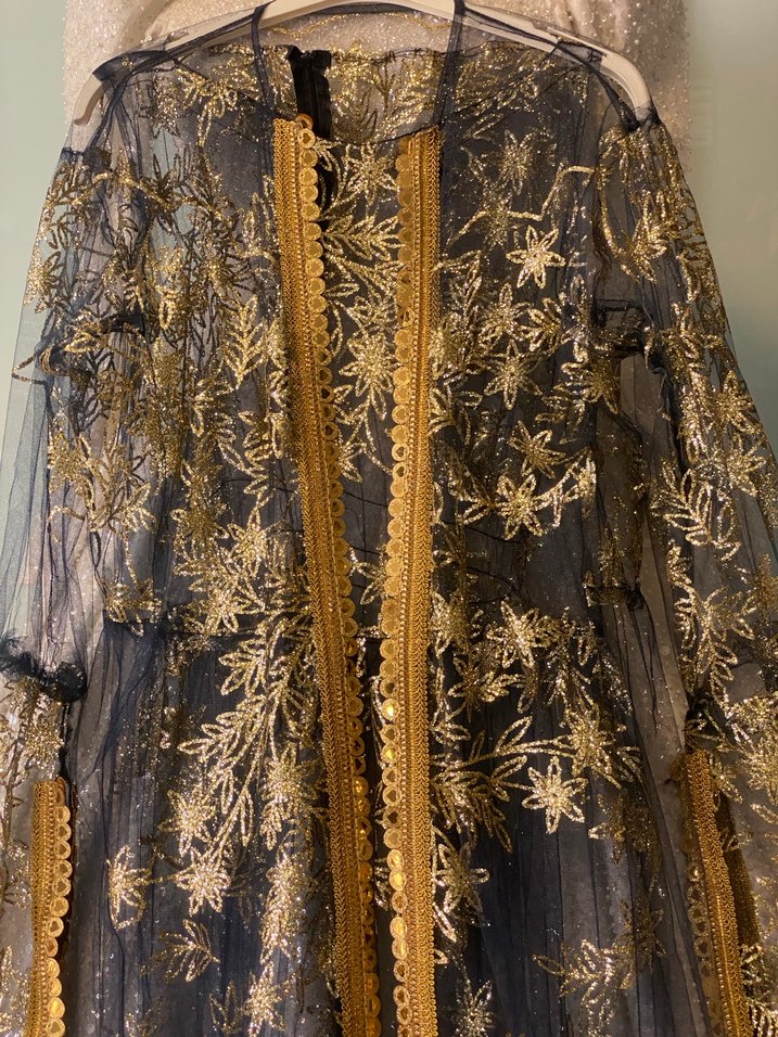 Altın İşlemeli Kadın Yöresel Kıyafet - Görsel 3