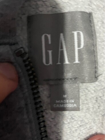 m Beden Gap half zip sweatshirt
