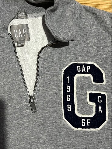 Gap Gap half zip sweatshirt