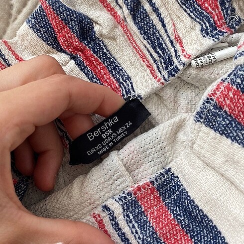 xs Beden BERSHKA ŞORT