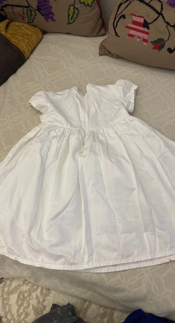 Nakışlı Beyaz Kız Çocuk Elbisesi - Görsel 2