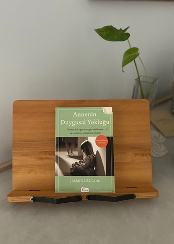 Annenin Duygusal Yokluğu - Jasmin Lee Cori