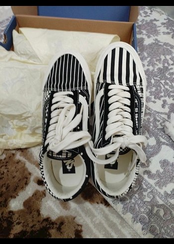 Kadın Siyah Beyaz Desenli Platform Spor Ayakkabı - Görsel 4