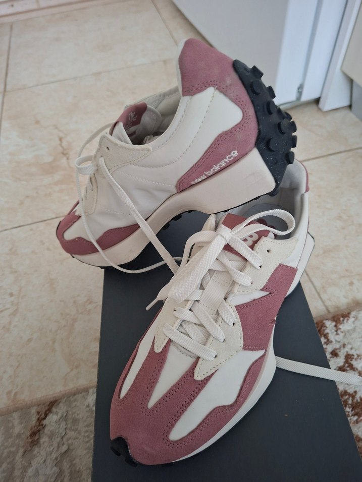 Pembe Bağcıklı Yüksek Topuklu Spor Ayakkabı - Görsel 2