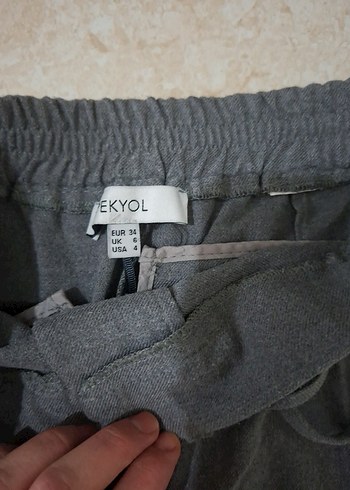 Kadın Gri Normal Kesim Kumaş Pantolon - Görsel 3