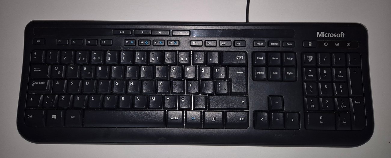 Microsoft Kablolu Siyah Klavye - Görsel 3