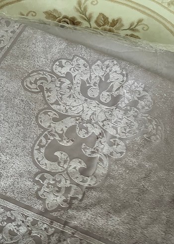 Gri Beyaz Düz Yatak Örtüsü - Görsel 3