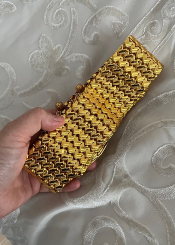 Zincir Detaylı Altın Renkli Vintage Bileklik - Görsel 2